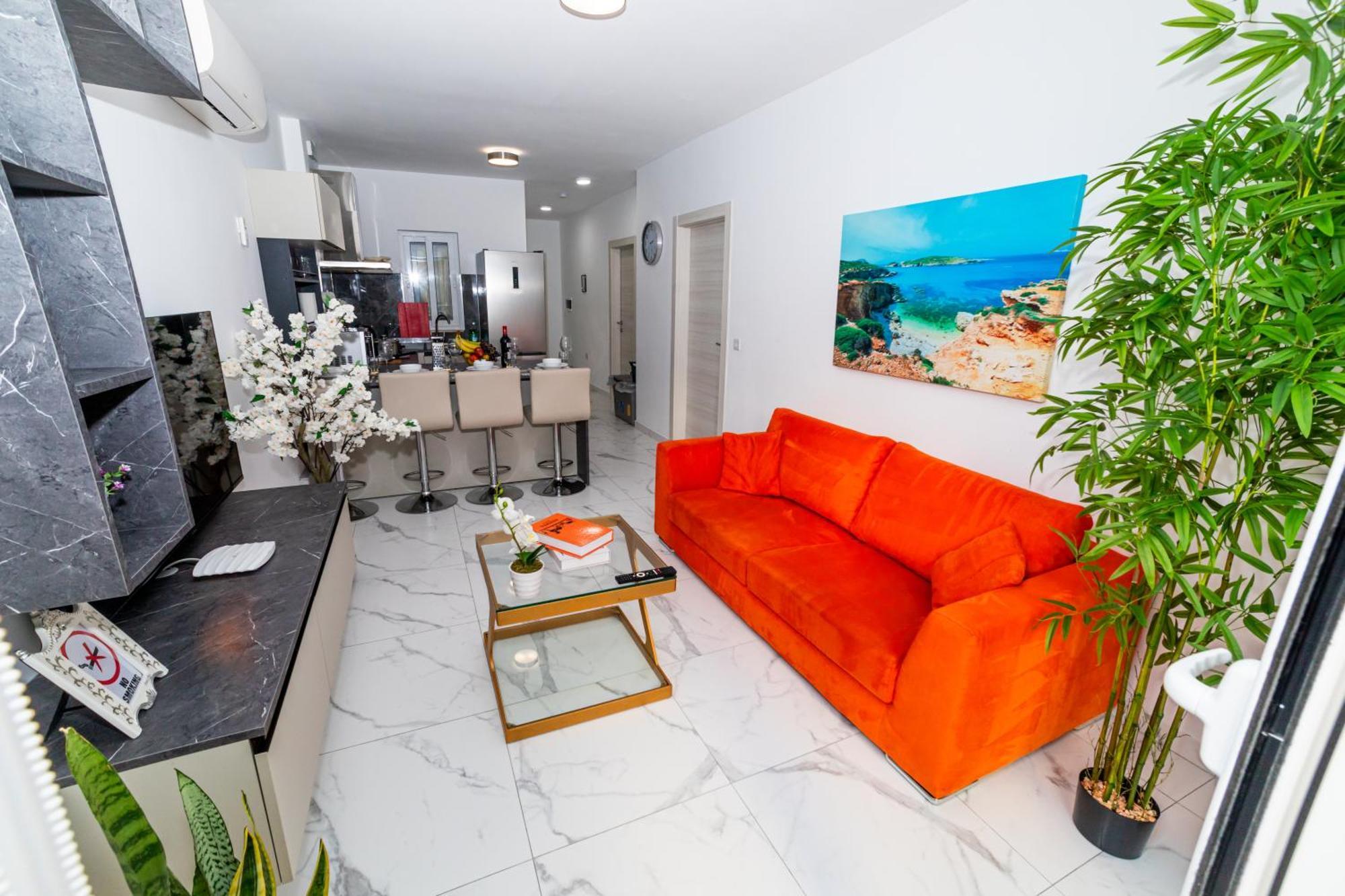 Sea Breeze, Spacious 2-Bedroom Lux Seaside Apartments St. Paul's Bay Exteriér fotografie